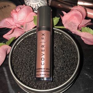 Cover FX shimmer veil